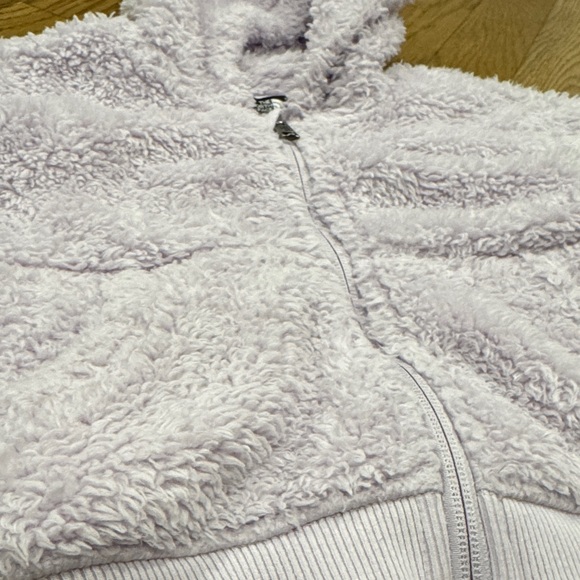 North Face Osito Sherpa Fleece Jacket Light Purple 3T GREAT CONDITION - Picture 4 of 6